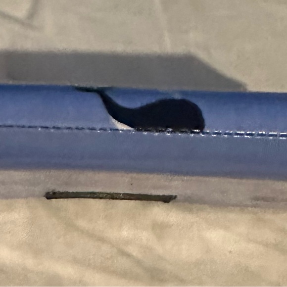 Kate Spade whale wallet - Picture 3 of 6